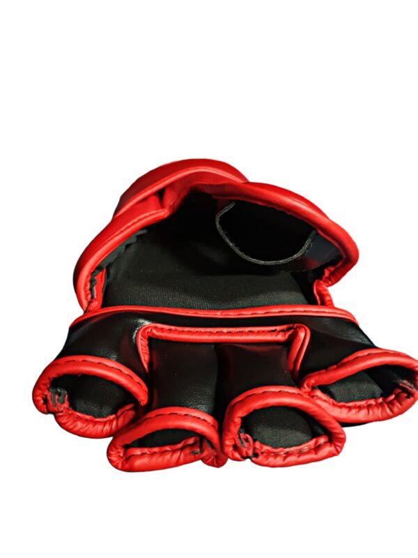 Battlemitt MMA Gloves - Image 4